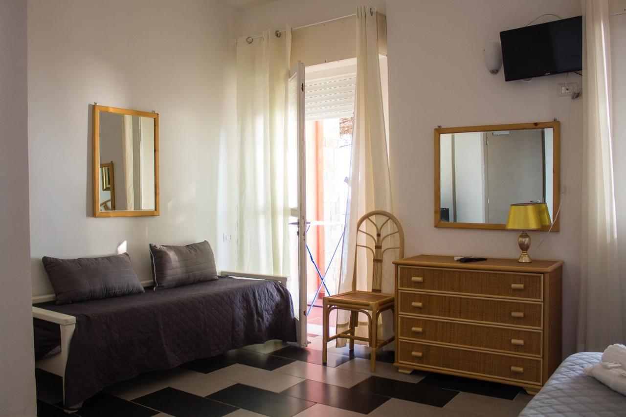 Hotel Sarina